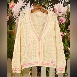 LOVER CARDIGAN🩷🩷🩷